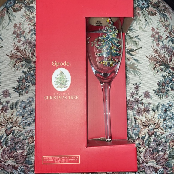Spode Other - SPODE SET OF 4 CHAMPAGNE FLUTES